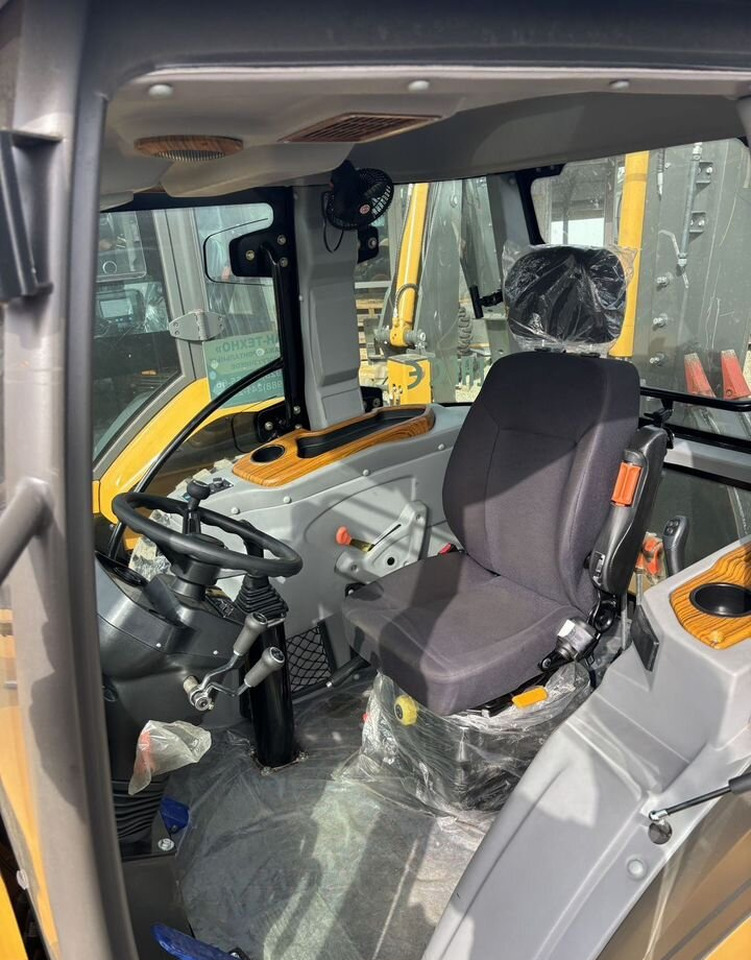 ATLET BL-700 - Экскаватор-погрузчик: фото 5 ATLET BL-700 - Экскаватор-погрузчик: фото 5