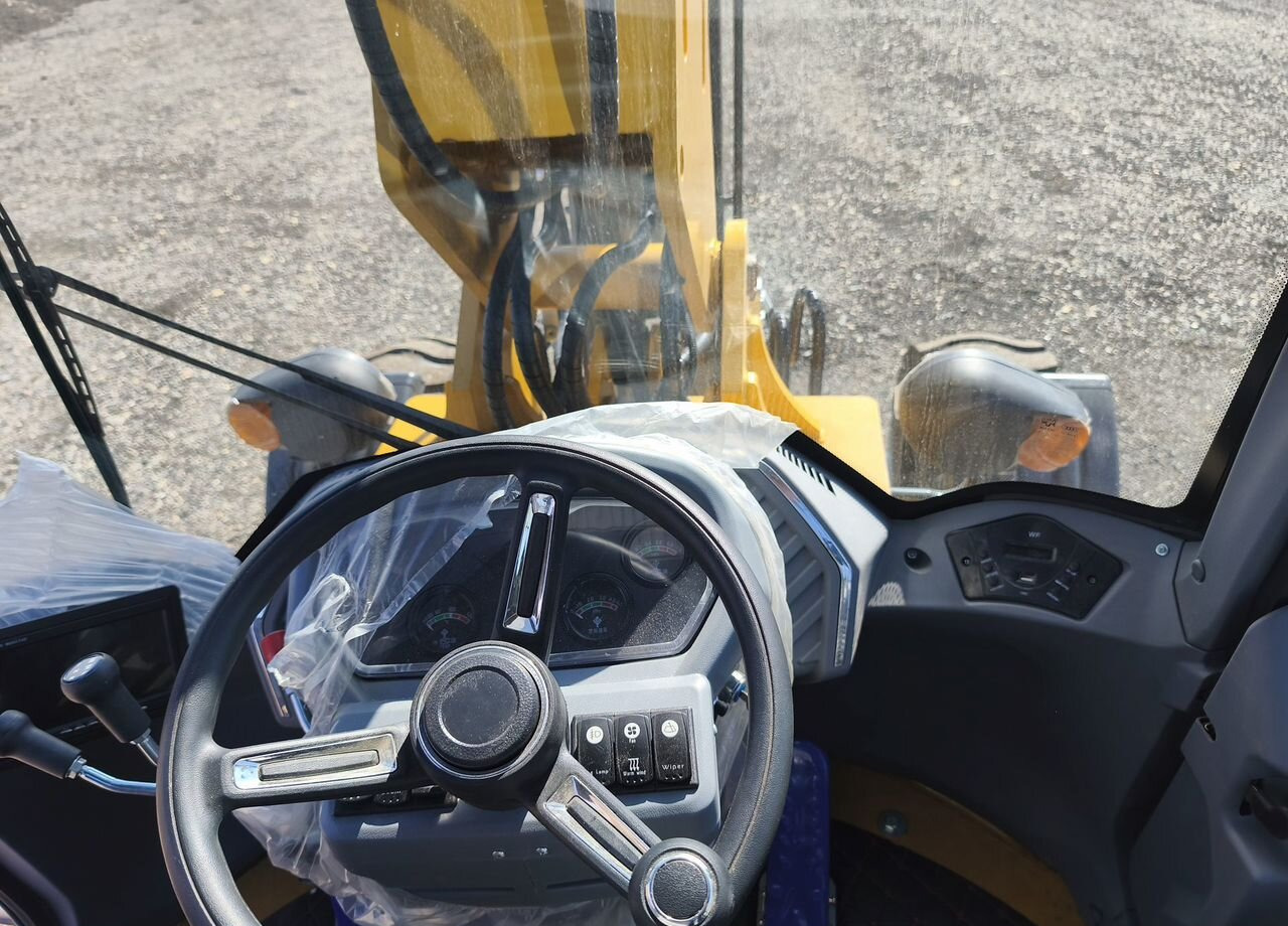 Новый Телескопический фронтальный погрузчик Atlete ZL25: фото 22