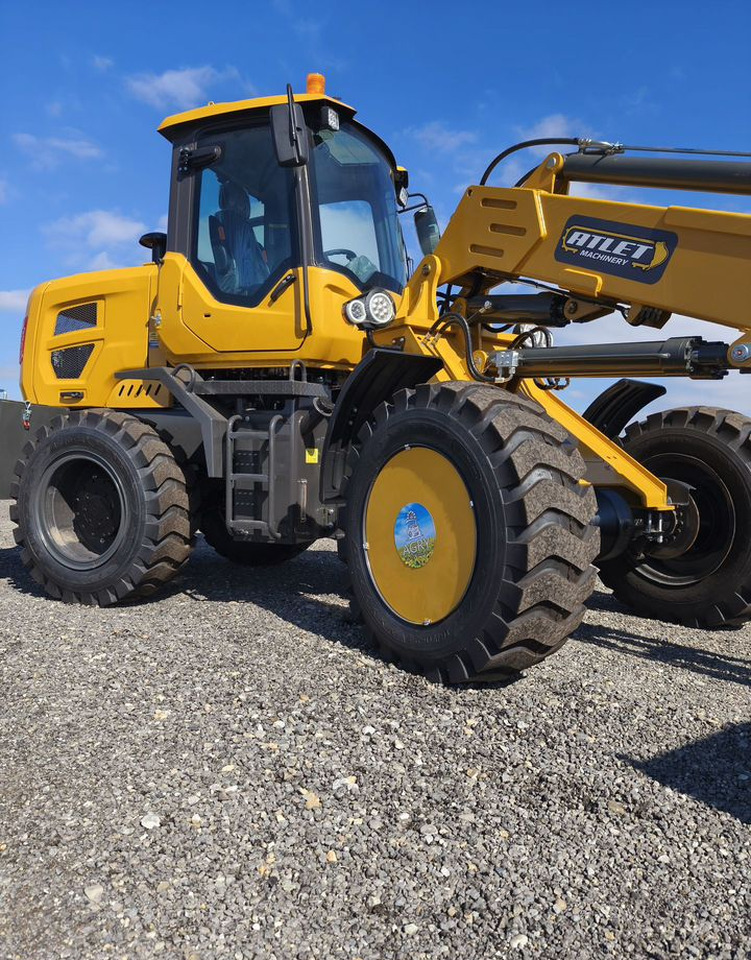 Новый Телескопический фронтальный погрузчик Atlete ZL25: фото 7