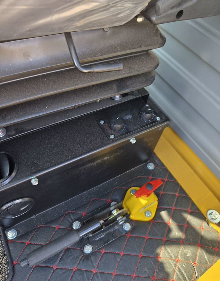 Новый Телескопический фронтальный погрузчик Atlete ZL30: фото 10