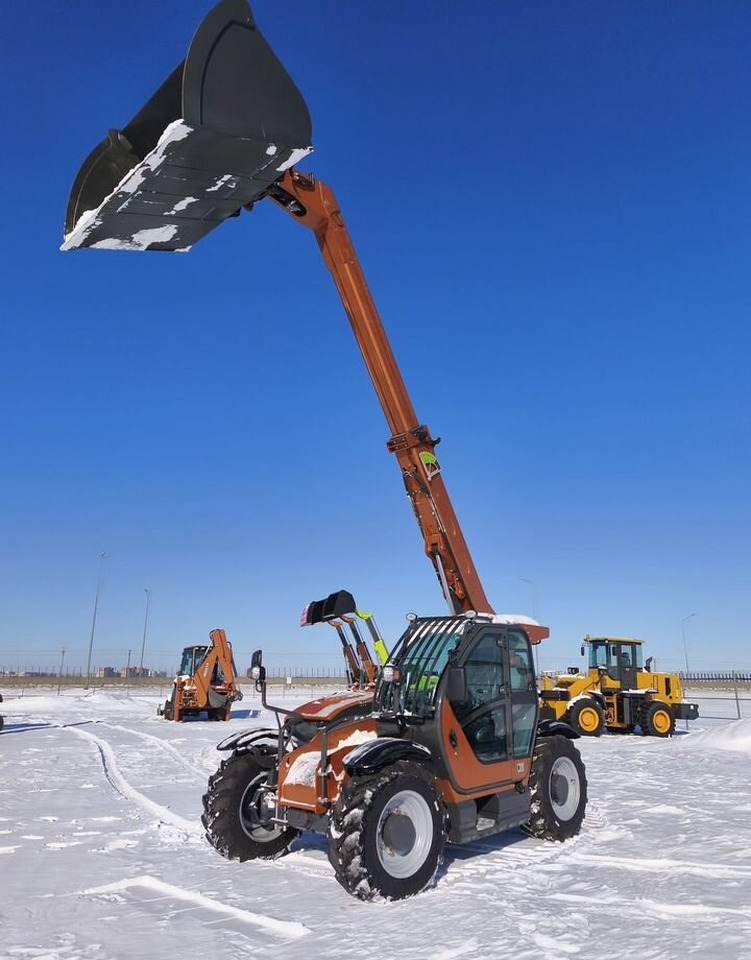 Новый Телескопический погрузчик Kyloton G10: фото 6