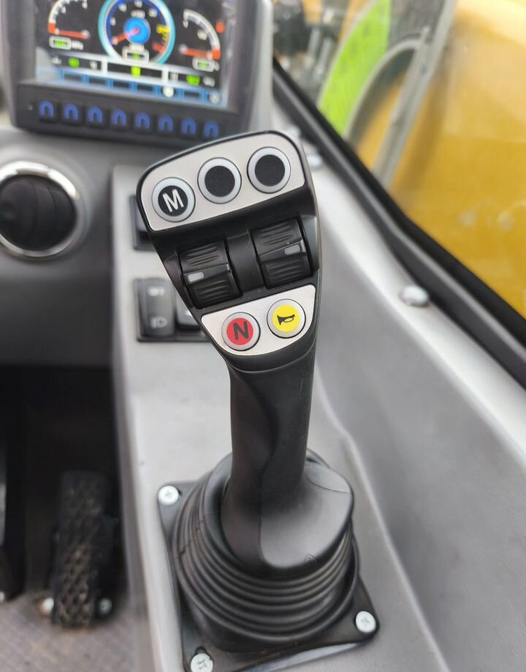 Новый Телескопический погрузчик Kyloton G10: фото 18