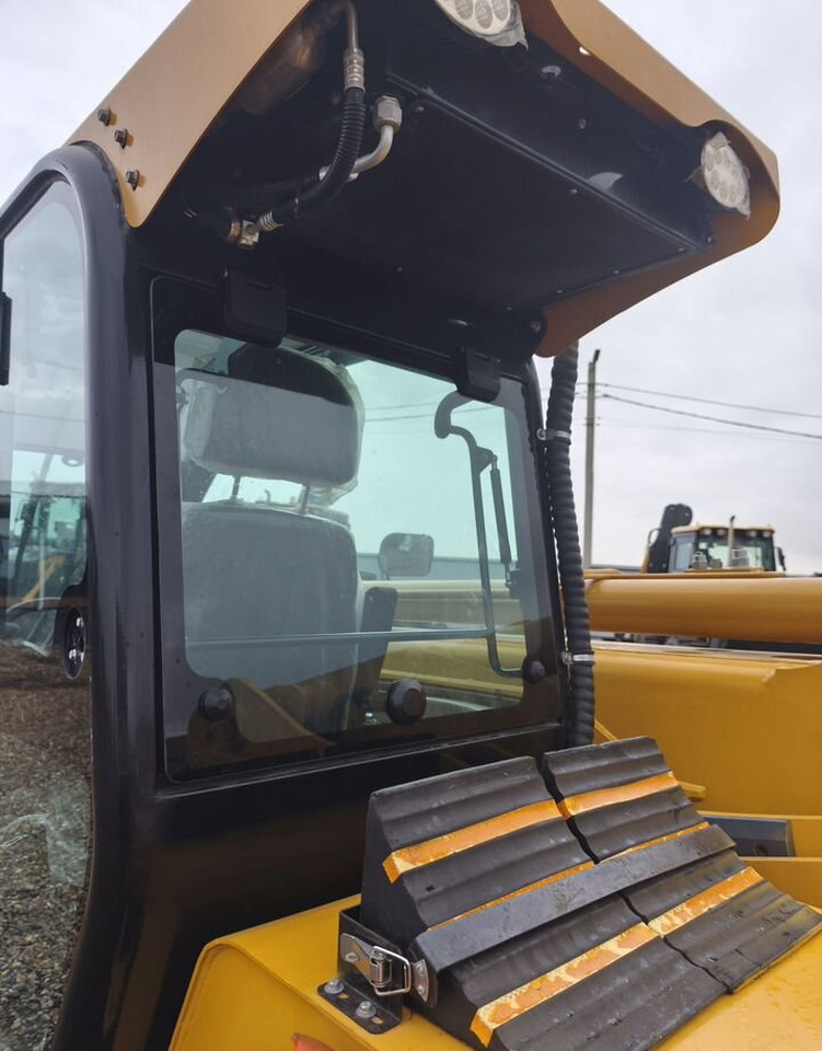 Новый Телескопический погрузчик Kyloton G10: фото 28