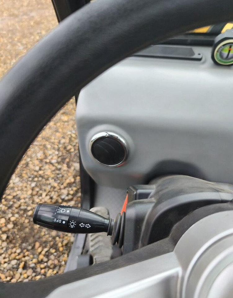 Новый Телескопический погрузчик Kyloton G10: фото 20