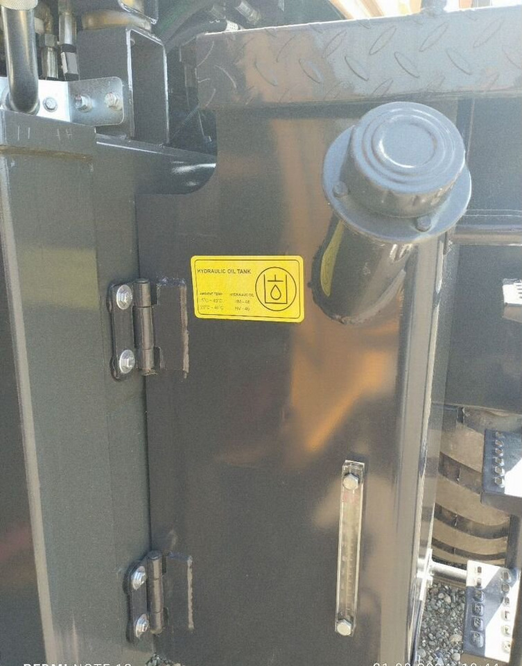 Новый Телескопический фронтальный погрузчик Kyloton G10: фото 19