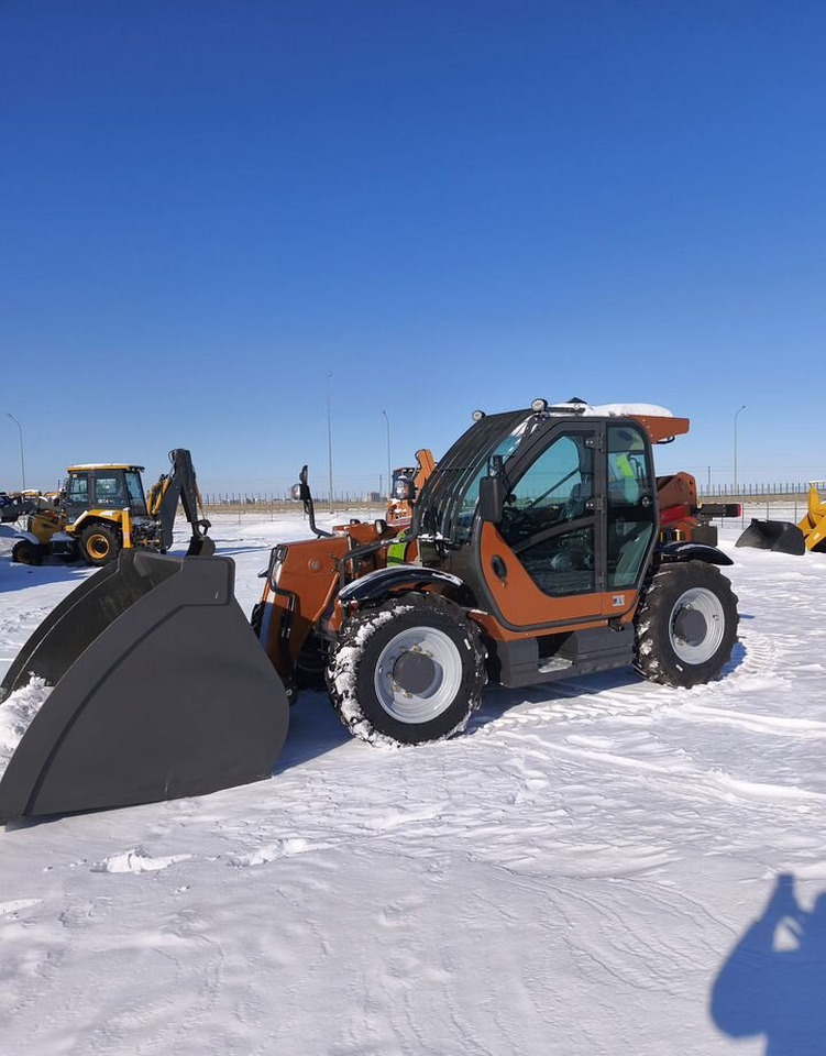 Kyloton G10 - Телескопический погрузчик: фото 5 Kyloton G10 - Телескопический погрузчик: фото 5