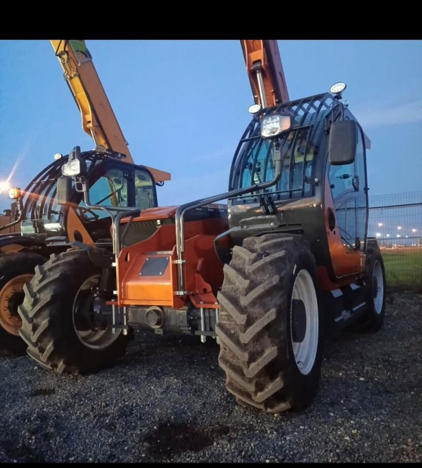 Новый Телескопический погрузчик Kyloton G10: фото 16