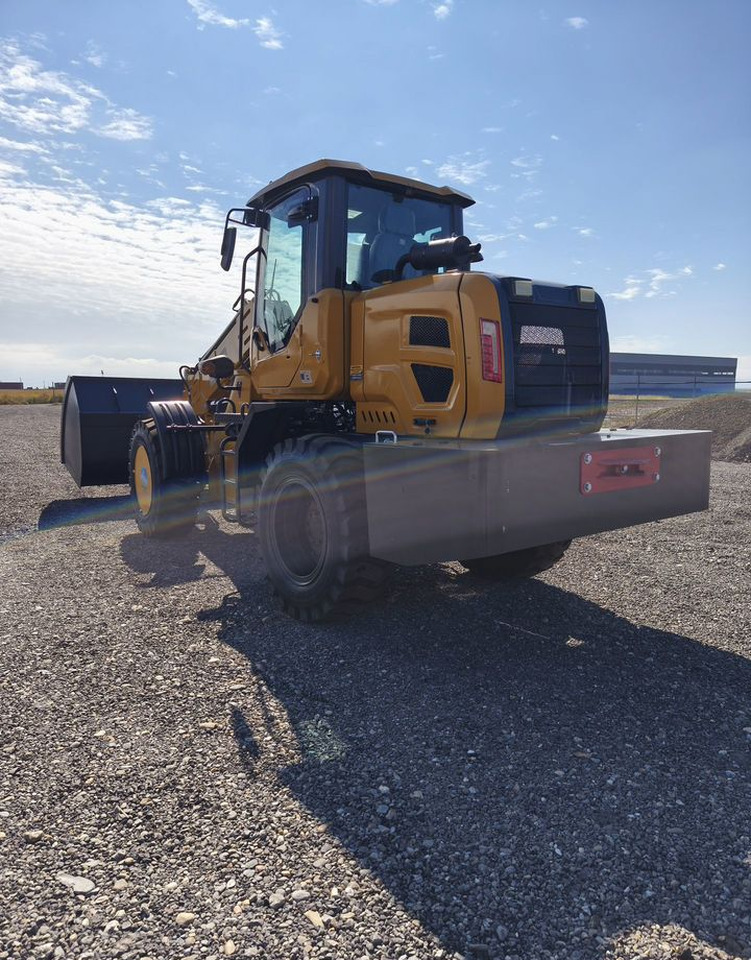 Новый Фронтальный телескопический погрузчик Kyloton G10: фото 10