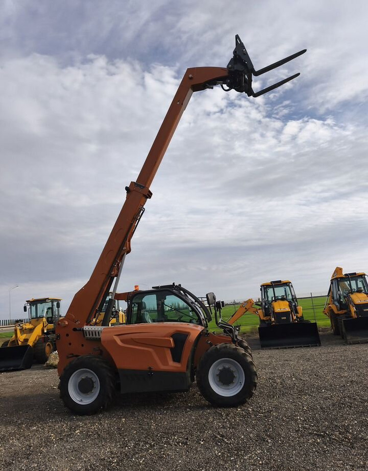 Новый Телескопический погрузчик Kyloton G10: фото 17