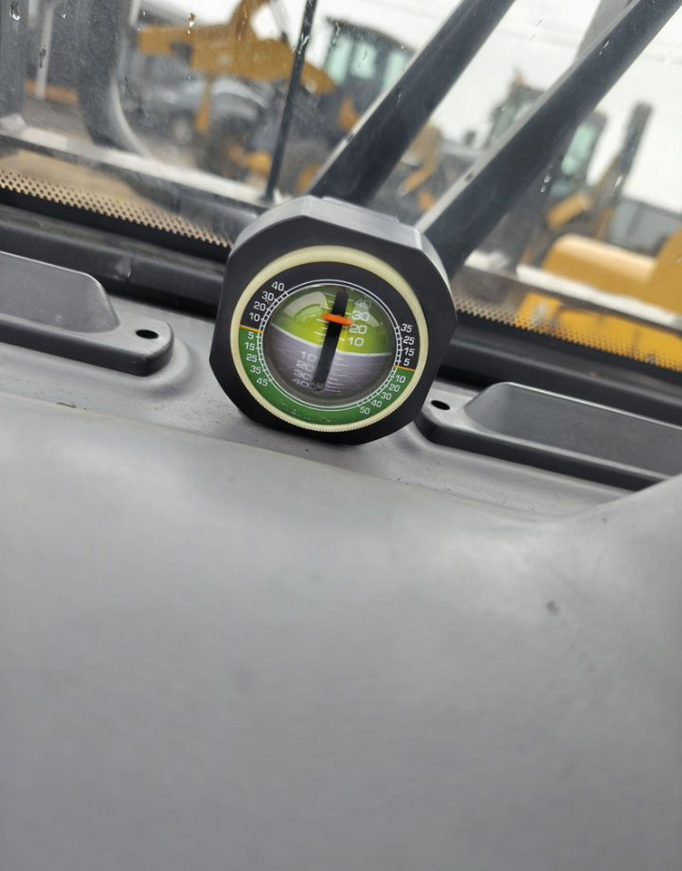 Новый Телескопический погрузчик Kyloton G10: фото 11