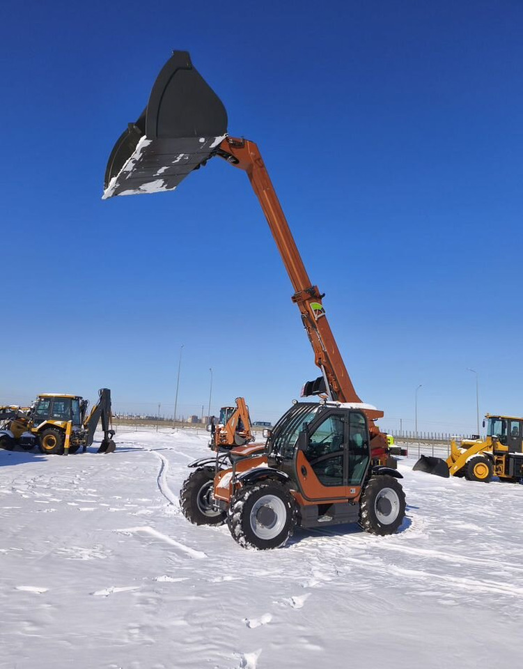 Kyloton G10 - Телескопический погрузчик: фото 1 Kyloton G10 - Телескопический погрузчик: фото 1