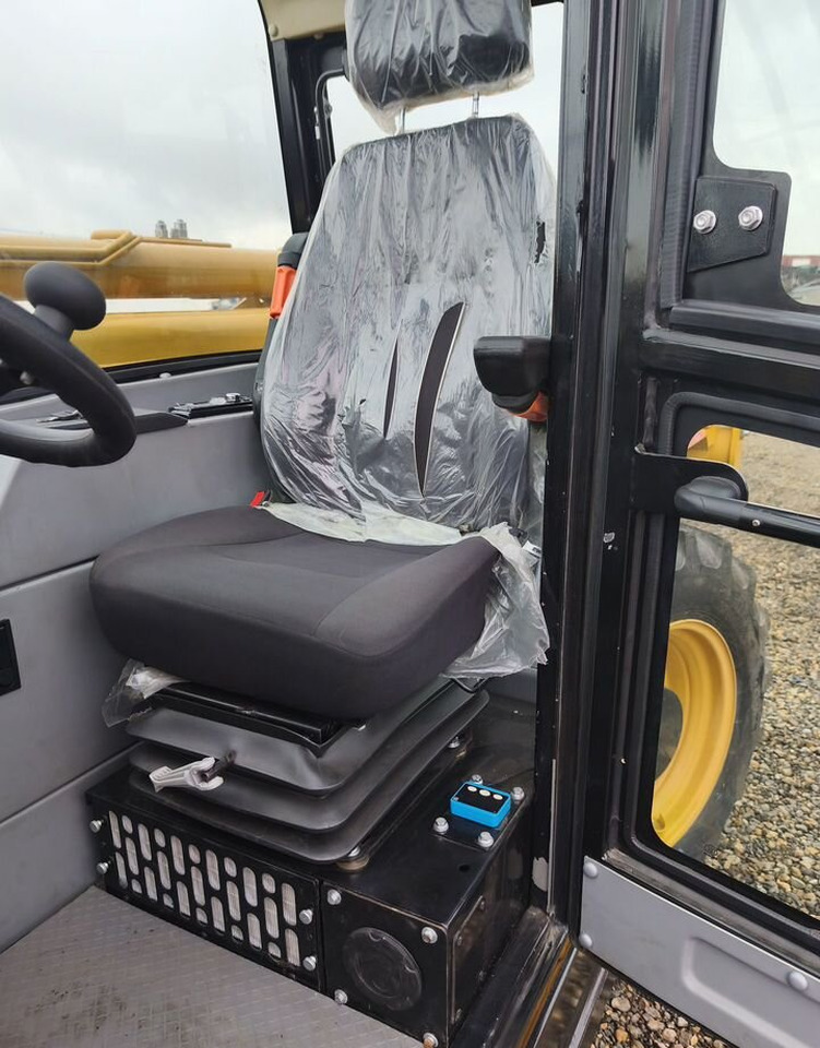 Новый Телескопический погрузчик Kyloton G10: фото 13