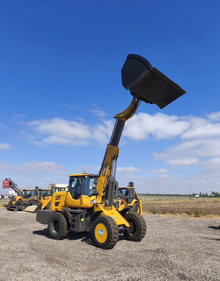 Новый Телескопический фронтальный погрузчик Kyloton G10: фото 12