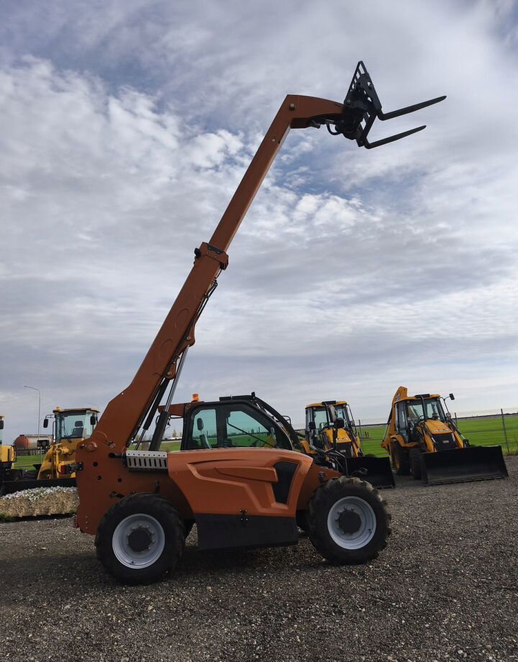 Новый Телескопический погрузчик Kyloton G10: фото 14