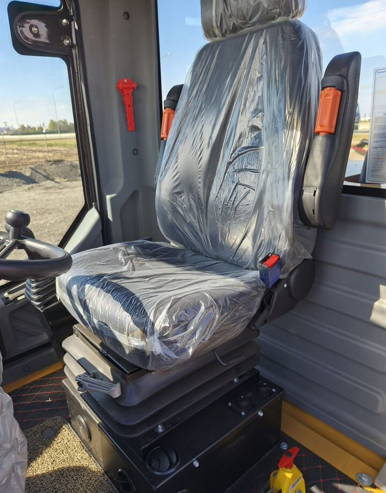 Новый Фронтальный телескопический погрузчик Kyloton G10: фото 7