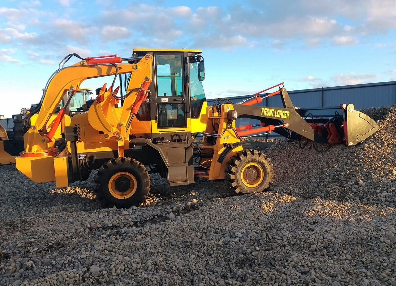 Runmax 670E - Экскаватор-погрузчик: фото 1 Runmax 670E - Экскаватор-погрузчик: фото 1