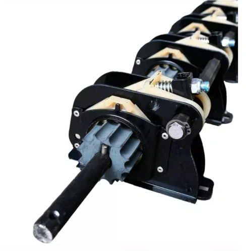 Блок высевающих аппаратов с опоражнивателем СКП-2,1 КТ №27-03 (ММКМХ) (красный) - Запчасти для Сеялок: фото 1 Блок высевающих аппаратов с опоражнивателем СКП-2,1 КТ №27-03 (ММКМХ) (красный) - Запчасти для Сеялок: фото 1