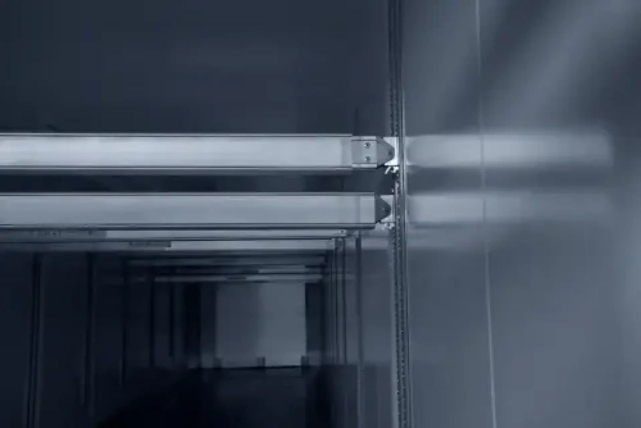 Изотермический полуприцеп Полуприцеп изотермический Тонар R3-13D (66 европалет): фото 6 Изотермический полуприцеп Полуприцеп изотермический Тонар R3-13D (66 европалет): фото 6