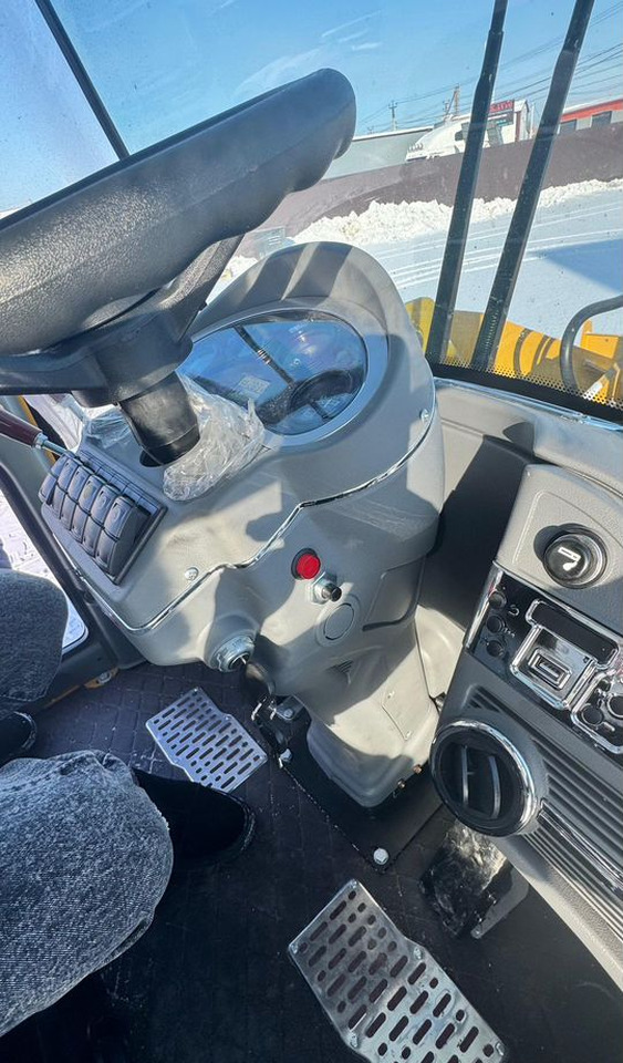 Новый Колёсный погрузчик LuGong T 938: фото 10