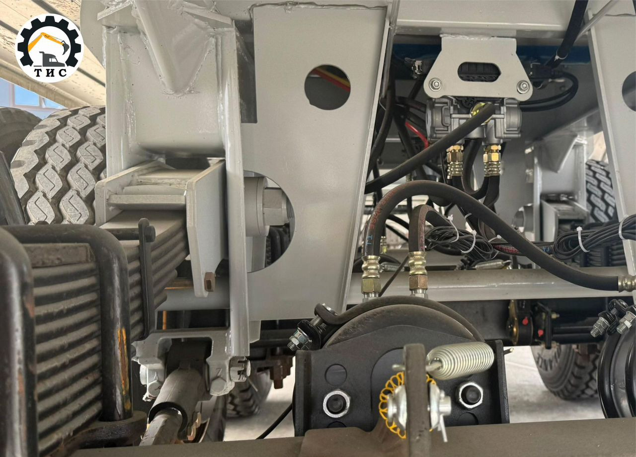 Новый Бортовой полуприцеп/ Платформа Luxuda LZC9408: фото 10