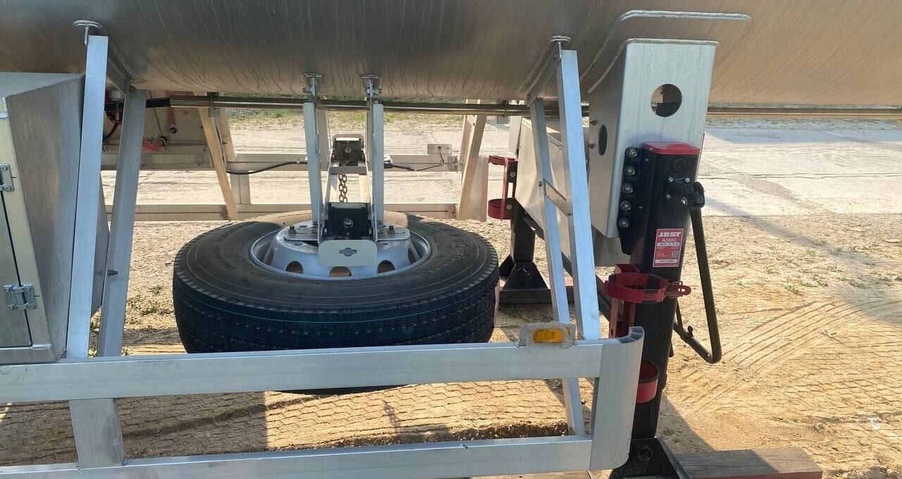 Новый Полуприцеп-цистерна Shengrun SKW9401GYQ: фото 7