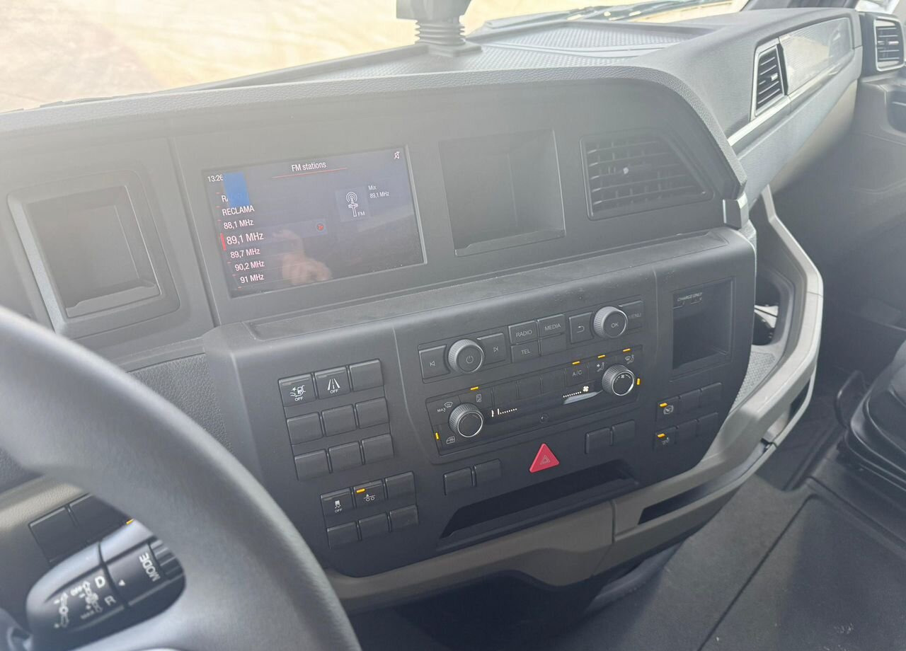 Тягач MAN TGX: фото 32