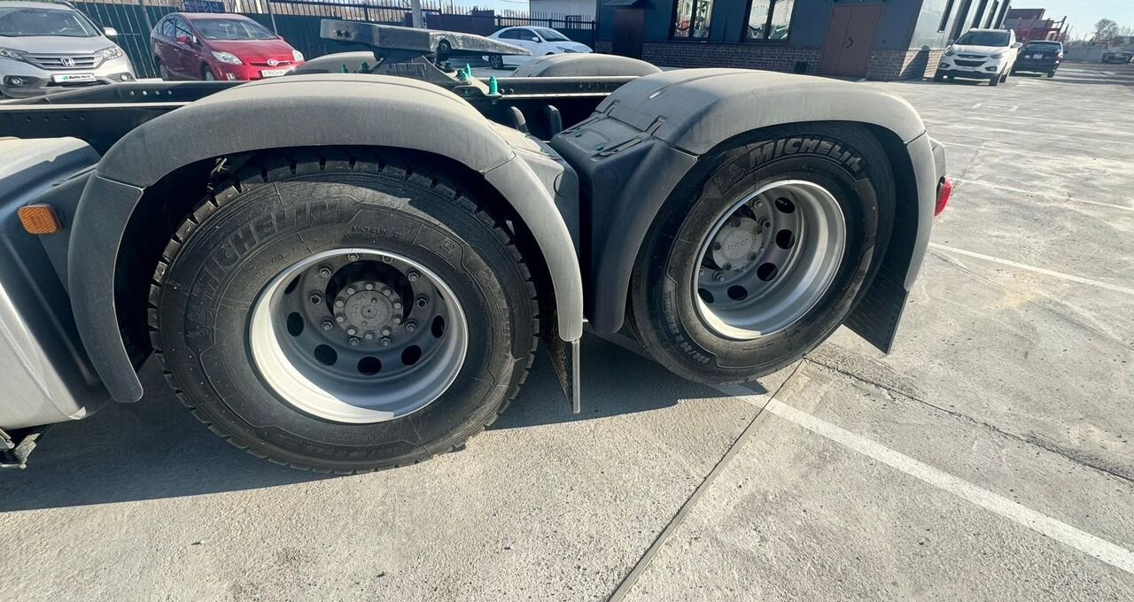 Тягач MAN TGX: фото 12