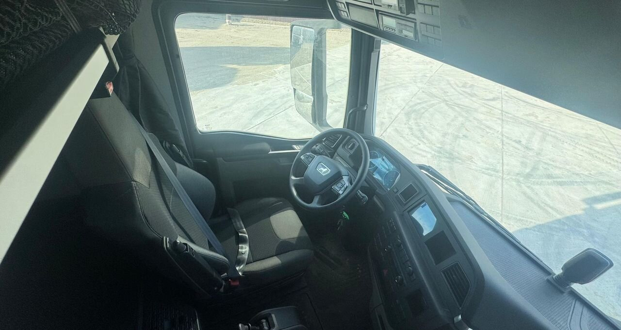 Тягач MAN TGX: фото 31