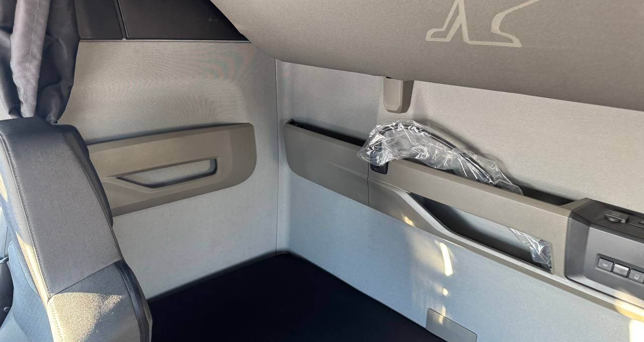 Тягач MAN TGX: фото 15