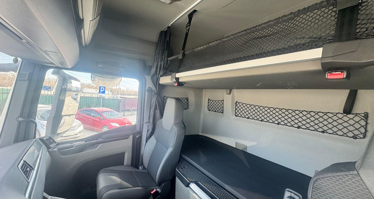 Тягач MAN TGX: фото 28