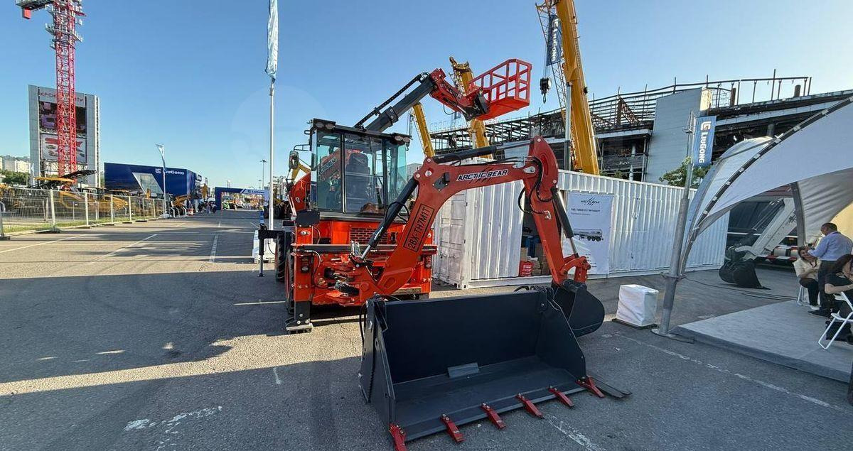 Новый Экскаватор-погрузчик ARCTIC BEAR 2BX-TH7M1T: фото 10