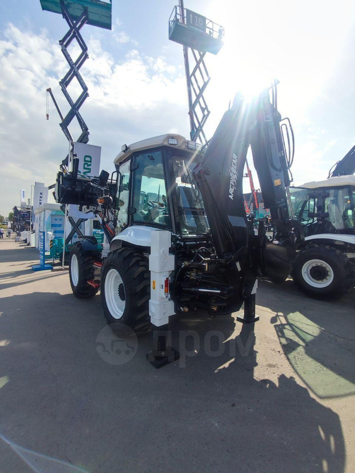 ARCTIC BEAR 4BX-T - Экскаватор-погрузчик: фото 5 ARCTIC BEAR 4BX-T - Экскаватор-погрузчик: фото 5