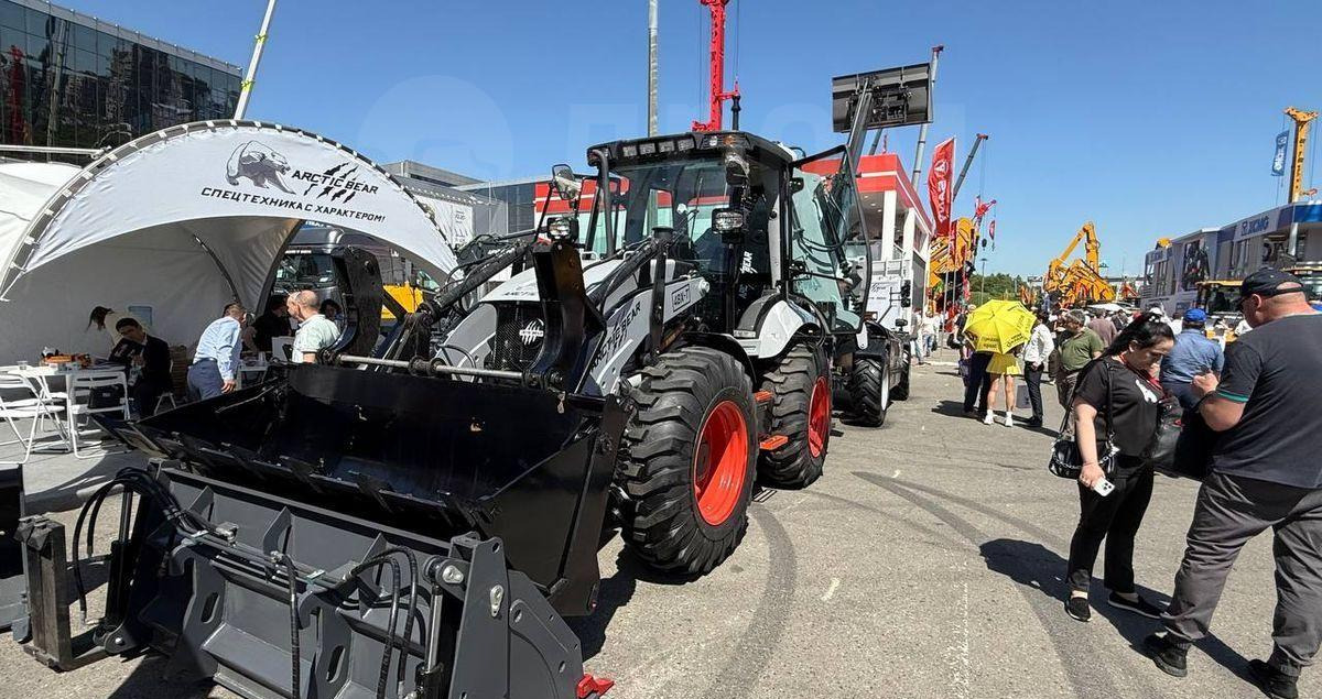 Экскаватор-погрузчик ARCTIC BEAR 4BX-T: фото 22