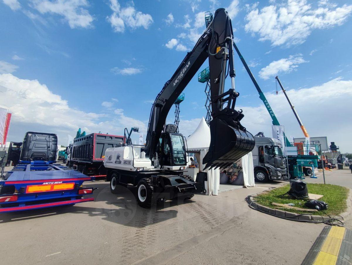 ARCTIC BEAR ARE215W - Колёсный экскаватор: фото 3 ARCTIC BEAR ARE215W - Колёсный экскаватор: фото 3