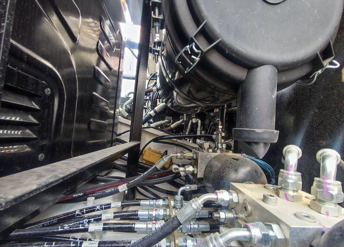 Новый Колёсный экскаватор ARCTIC BEAR ARE215W: фото 16