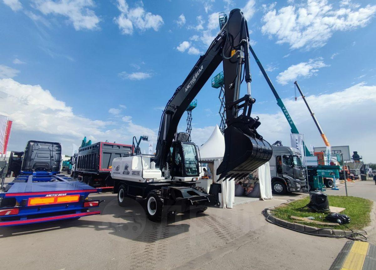 ARCTIC BEAR ARE215W - Колёсный экскаватор: фото 3 ARCTIC BEAR ARE215W - Колёсный экскаватор: фото 3