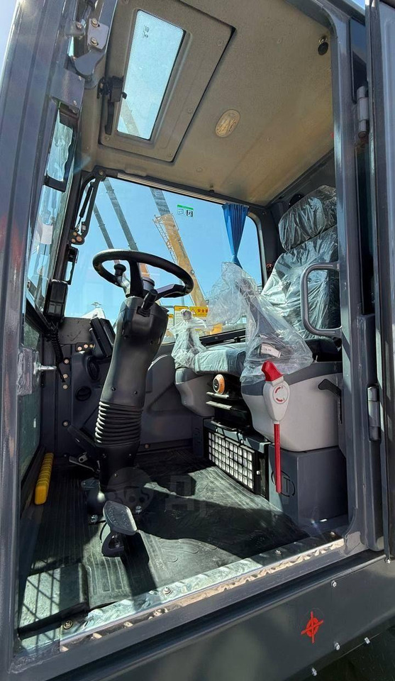 Новый Колёсный экскаватор ARCTIC BEAR ARE80W: фото 13