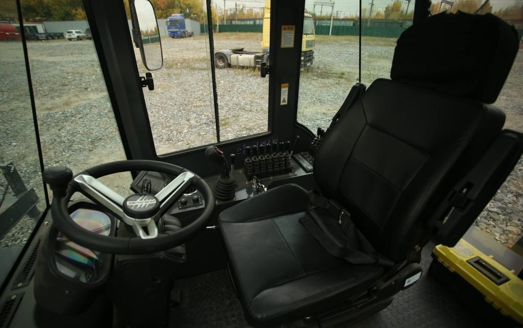 Arctic Bear 2BX-TH7M1T - Экскаватор-погрузчик: фото 5 Arctic Bear 2BX-TH7M1T - Экскаватор-погрузчик: фото 5