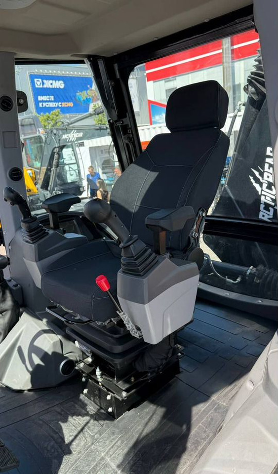 Новый Экскаватор-погрузчик Arctic Bear 4BX-T: фото 13