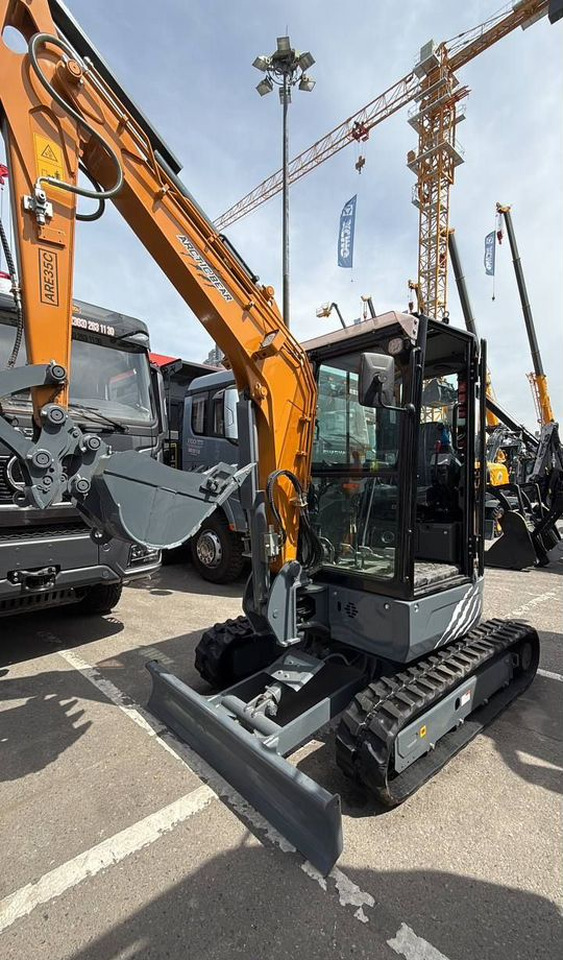 Новый Мини-экскаватор Arctic Bear ARE35C: фото 11