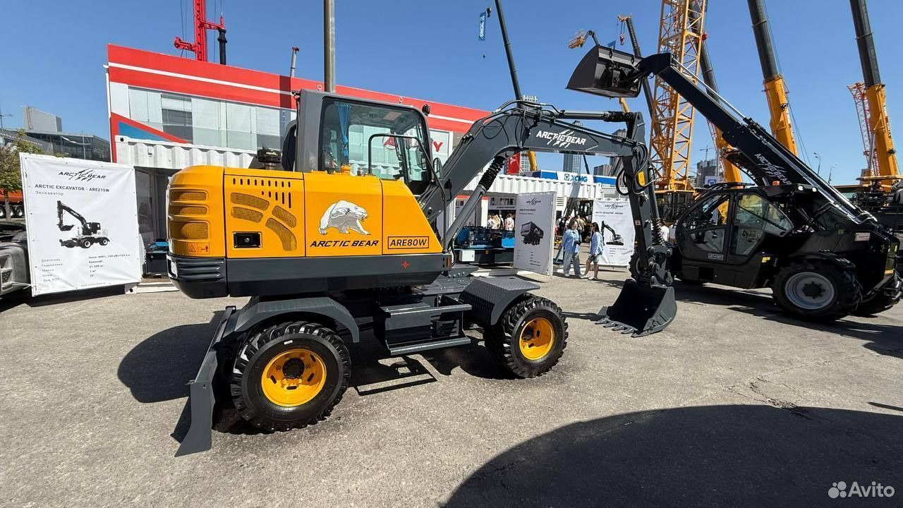 Arctic Bear ARE80W - Колёсный экскаватор: фото 4 Arctic Bear ARE80W - Колёсный экскаватор: фото 4