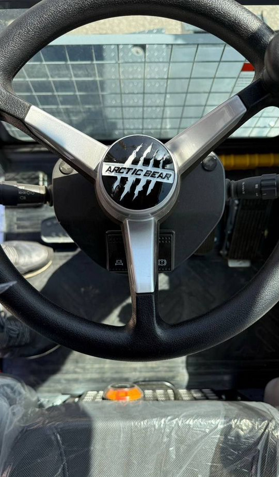 Новый Колёсный экскаватор Arctic Bear ARE80W: фото 6