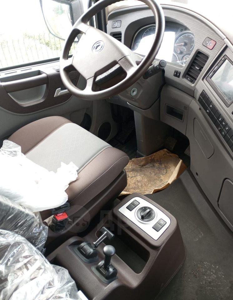 Тягач Dongfeng DFH4250CX7: фото 24
