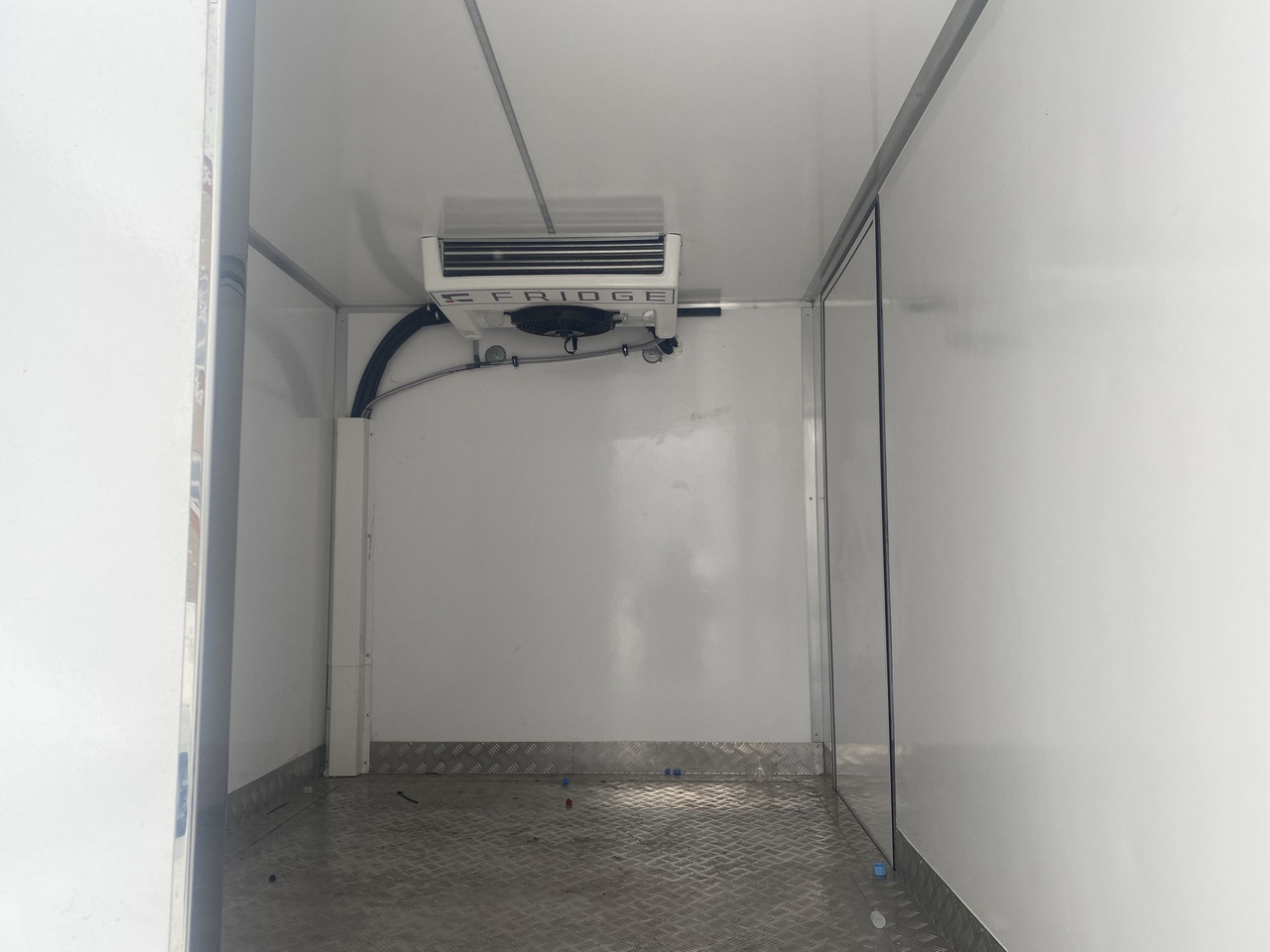 Лада Гранта Прима - Фургон-рефрижератор: фото 5 Лада Гранта Прима - Фургон-рефрижератор: фото 5