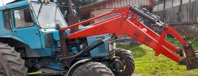 Magnus ПКУ 0.9 - Фронтальный погрузчик для трактора: фото 2 Magnus ПКУ 0.9 - Фронтальный погрузчик для трактора: фото 2