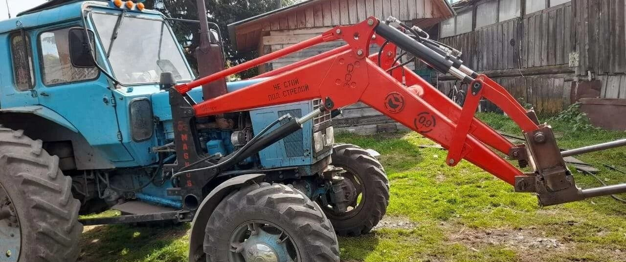 Magnus ПКУ 0.9 - Фронтальный погрузчик для трактора: фото 1 Magnus ПКУ 0.9 - Фронтальный погрузчик для трактора: фото 1