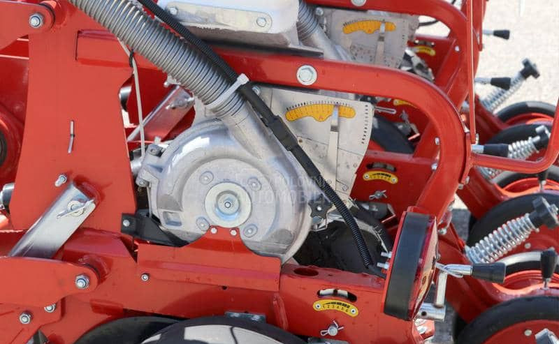 Ozduman HVMD 8 - Сеялка: фото 2 Ozduman HVMD 8 - Сеялка: фото 2