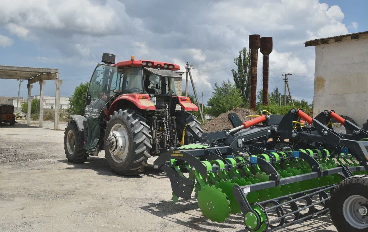 SKR Carbon D5000 - Дисковая борона: фото 1 SKR Carbon D5000 - Дисковая борона: фото 1