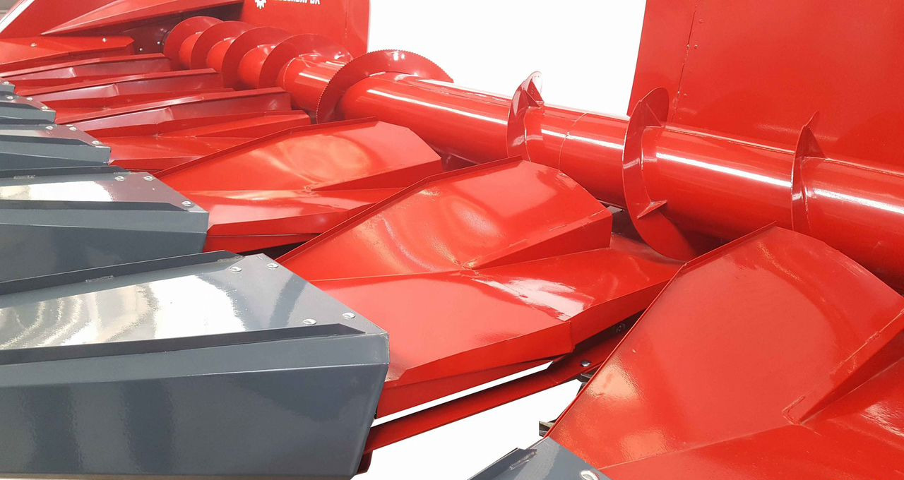 Унисибмаш НАШ-673 - Жатка для подсолнечника: фото 2 Унисибмаш НАШ-673 - Жатка для подсолнечника: фото 2