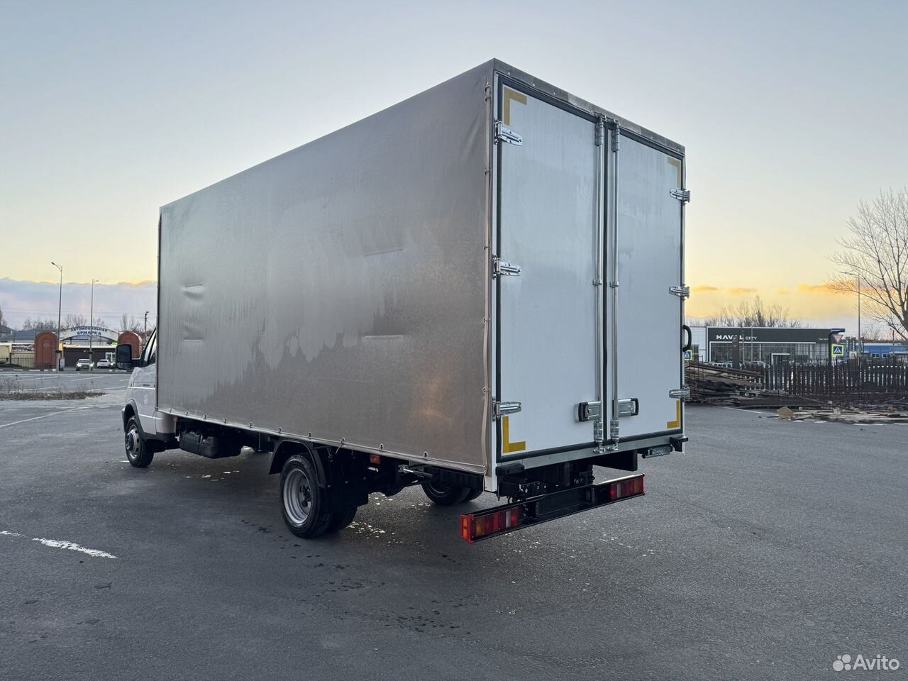 Новый Тентованный фургон ГАЗ ГАЗель 3302 2.7 MT: фото 7 Новый Тентованный фургон ГАЗ ГАЗель 3302 2.7 MT: фото 7